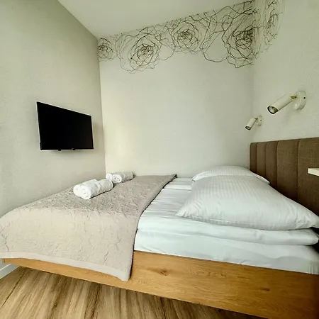 Easy Rent- Reduta 181 Citycenter 24h Check-in Apartment Lublin