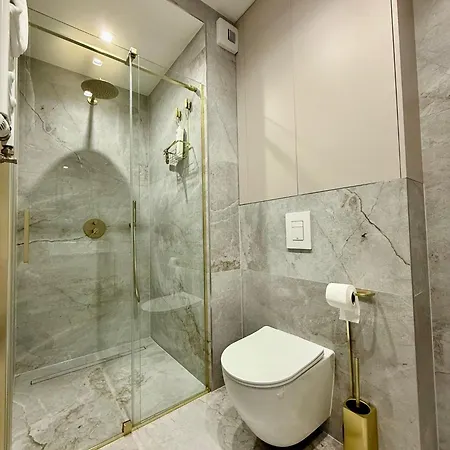 Easy Rent- Reduta 181 Citycenter 24h Check-in Appartamento